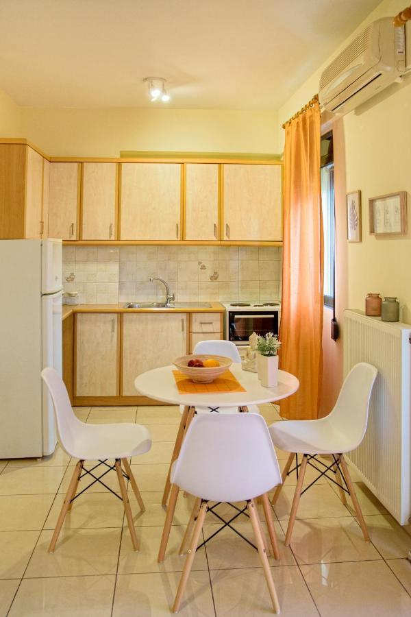 Ferienwohnung Sunny City Studio Kalamata Exterior foto